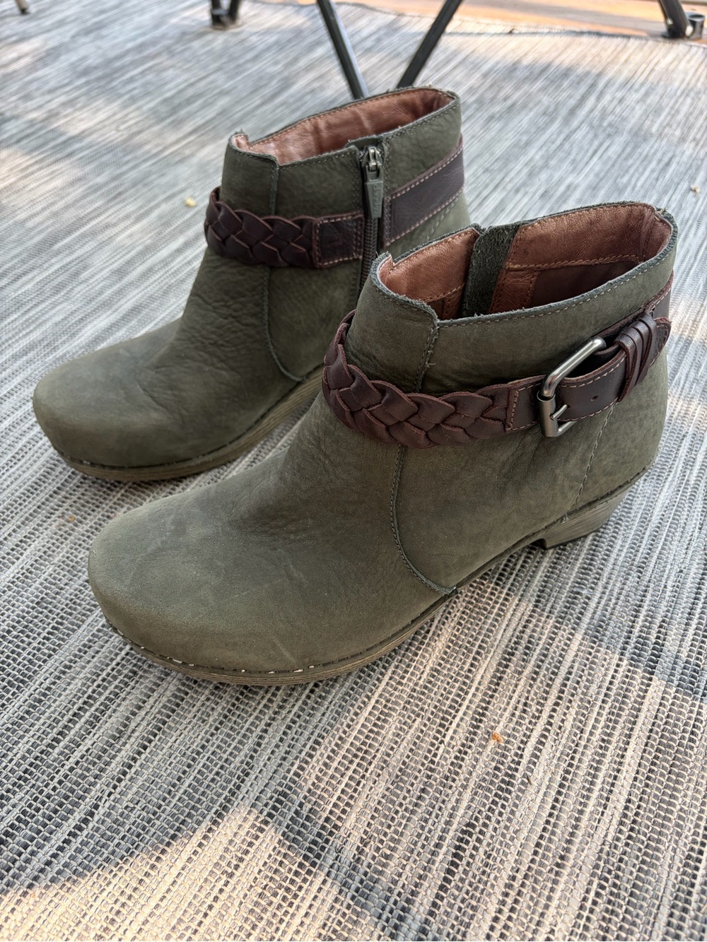 Dansko Michelle Ankle Boots Olive Green Nubuck Leather Braided 8.5 9 Comfort 39